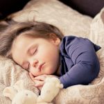 Cuánto necesita dormir un niño según su edad